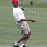 Obama ahonda la división racial de los EE. UU. Lleva jugadas 25 partidas de golf desde que tomó posesión del cargo, más que Bush en sus 8 años de presidencia