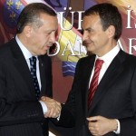 Zapatero, principal valedor de la entrada de Turquía en Europa… pero los españoles tienen que pagar 15 euros por entrar en Turquía, los alemanes entran gratis