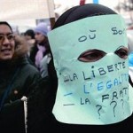 La polémica sobre el burka destapa la islamización salafista de Francia