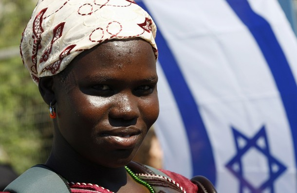 Inmigración ilegal: buena para los goyim, mala para el Pueblo Elegido